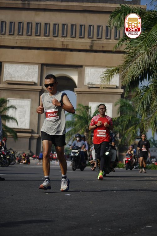 Race photo from Kediri Half Marathon 2025