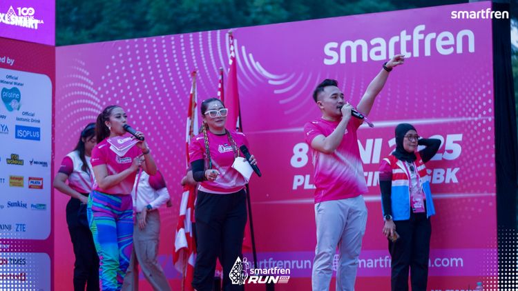 Race photo from Smartfren Run 2025 