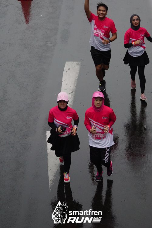 Race photo from Smartfren Run 2024