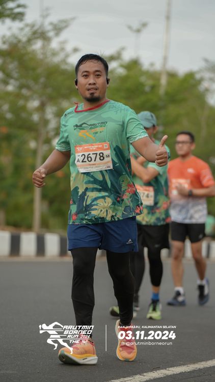 Race photo from Arutmin Borneo Run 2024