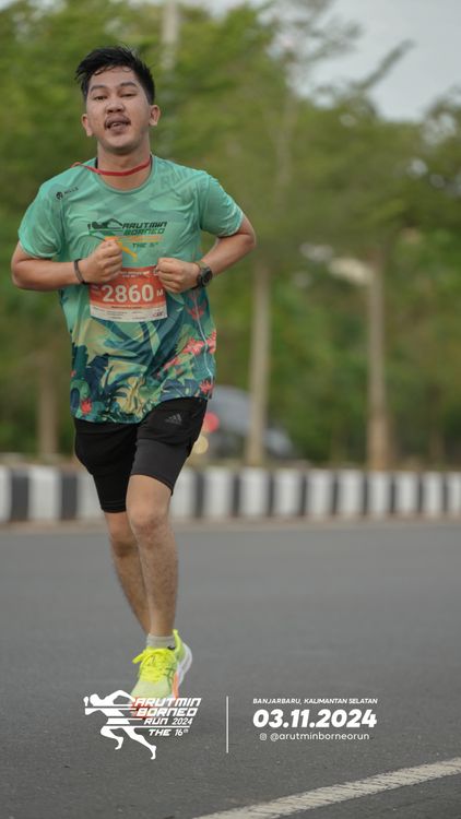 Race photo from Arutmin Borneo Run 2024