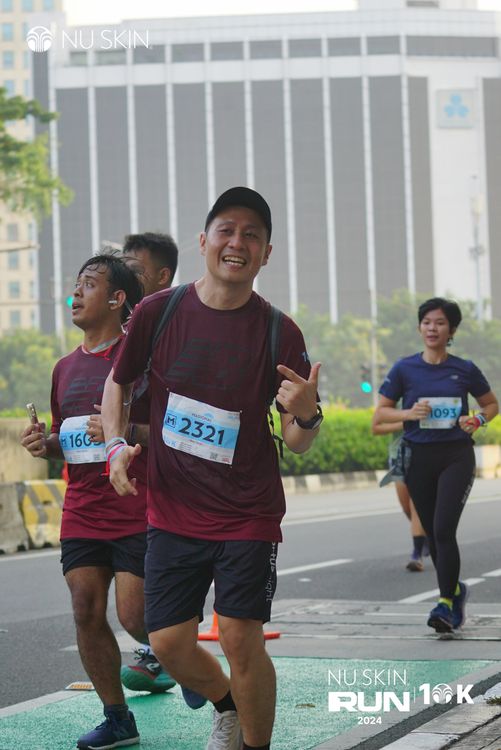 Race photo from Nu Skin Run 10K