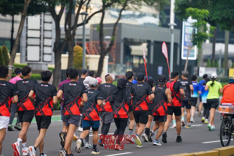 Race photo from ONE RUN 10K VIBES JAKARTA