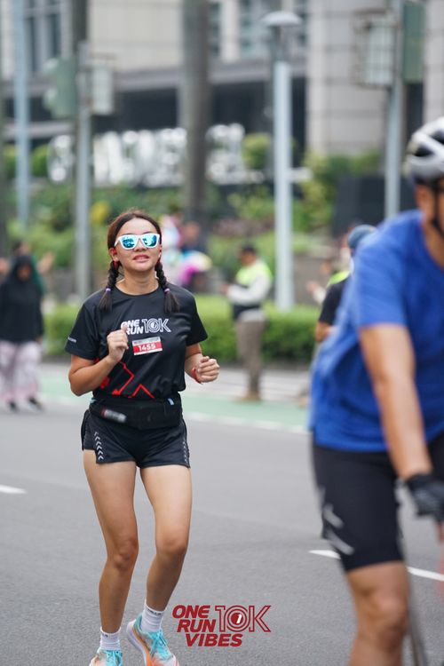 Race photo from ONE RUN 10K VIBES JAKARTA