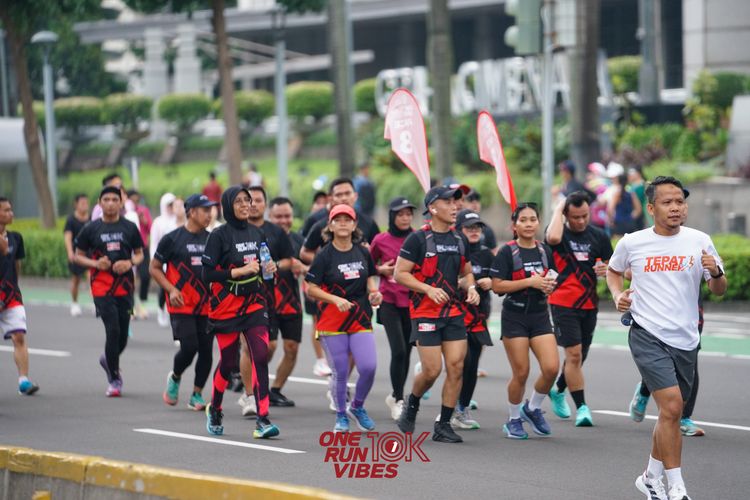 Race photo from ONE RUN 10K VIBES JAKARTA