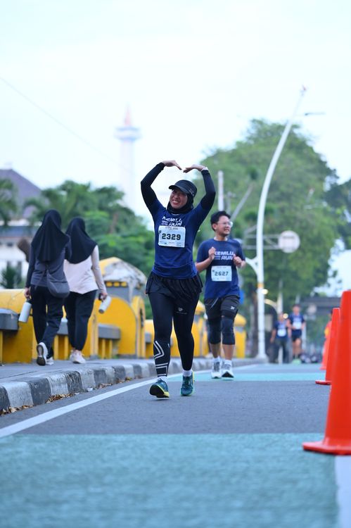 Race photo from KEMLU RUN 2025