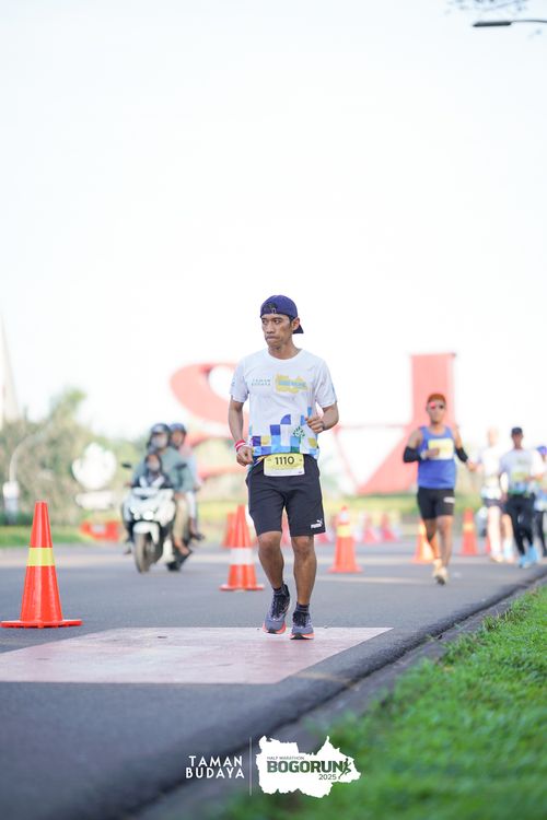 Race photo from Taman Budaya x BOGORUN 2025