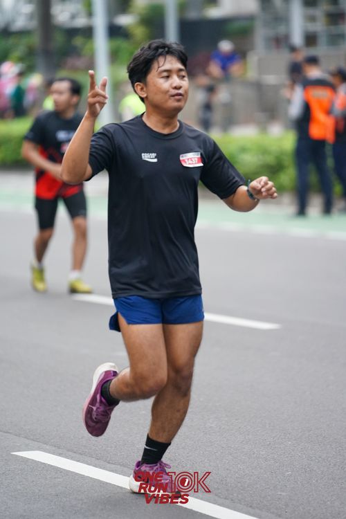 Race photo from ONE RUN 10K VIBES JAKARTA