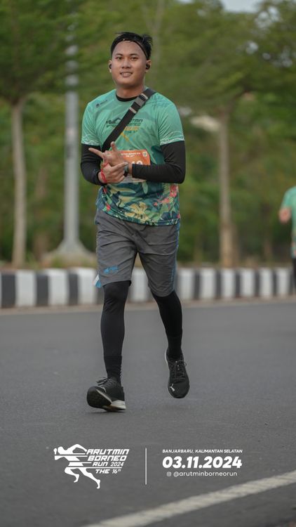 Race photo from Arutmin Borneo Run 2024