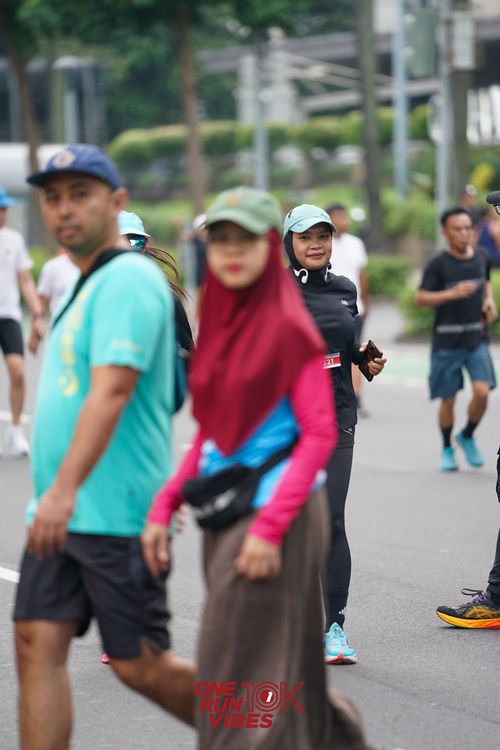 Race photo from ONE RUN 10K VIBES JAKARTA