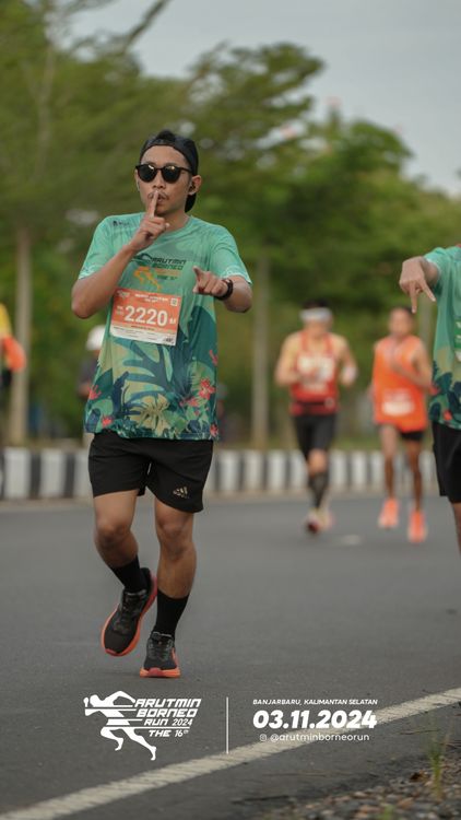 Race photo from Arutmin Borneo Run 2024