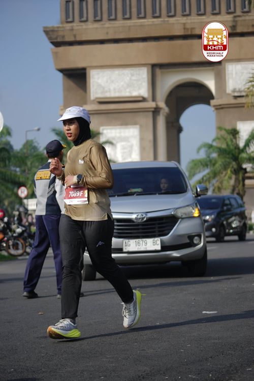Race photo from Kediri Half Marathon 2025