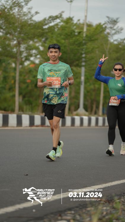 Race photo from Arutmin Borneo Run 2024