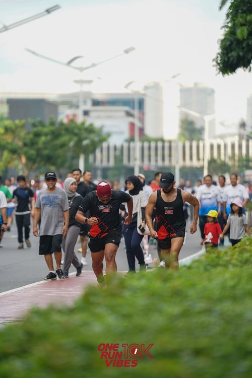Race photo from ONE RUN 10K VIBES JAKARTA