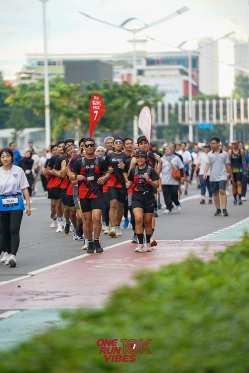 Race photo from ONE RUN 10K VIBES JAKARTA
