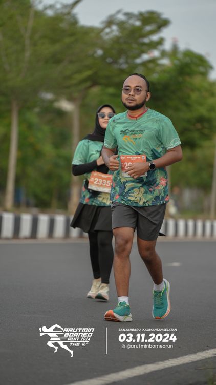 Race photo from Arutmin Borneo Run 2024