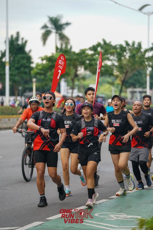 Race photo from ONE RUN 10K VIBES JAKARTA
