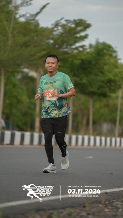 Race photo from Arutmin Borneo Run 2024