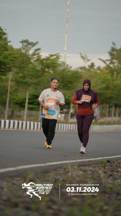 Race photo from Arutmin Borneo Run 2024