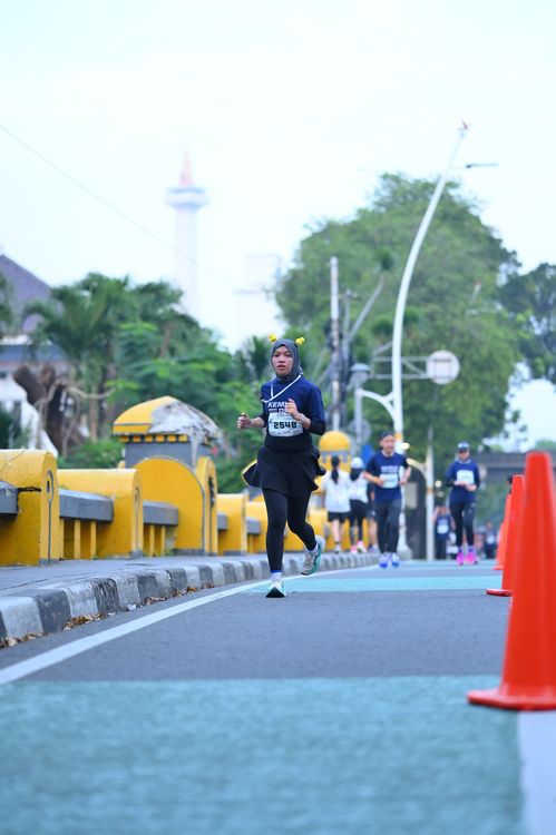 Race photo from KEMLU RUN 2025