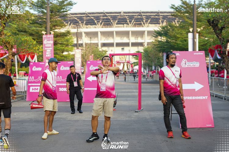 Race photo from Smartfren Run 2025 