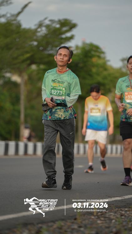Race photo from Arutmin Borneo Run 2024