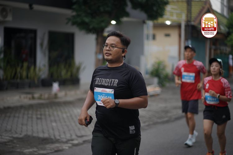 Race photo from Kediri Half Marathon 2025