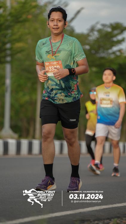 Race photo from Arutmin Borneo Run 2024