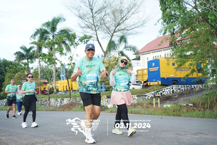 Race photo from Arutmin Borneo Run 2024
