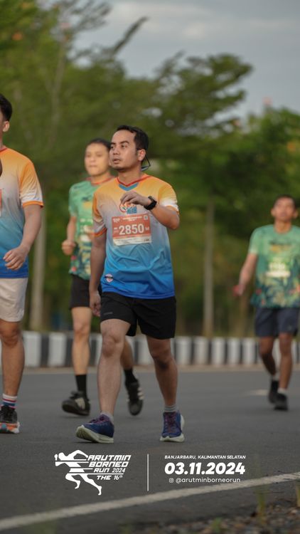 Race photo from Arutmin Borneo Run 2024