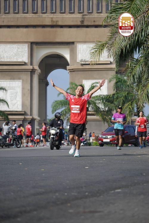 Race photo from Kediri Half Marathon 2025