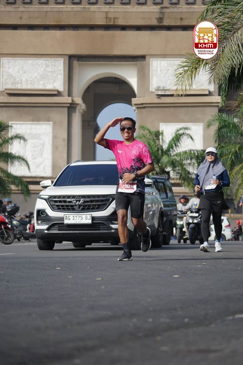 Race photo from Kediri Half Marathon 2025