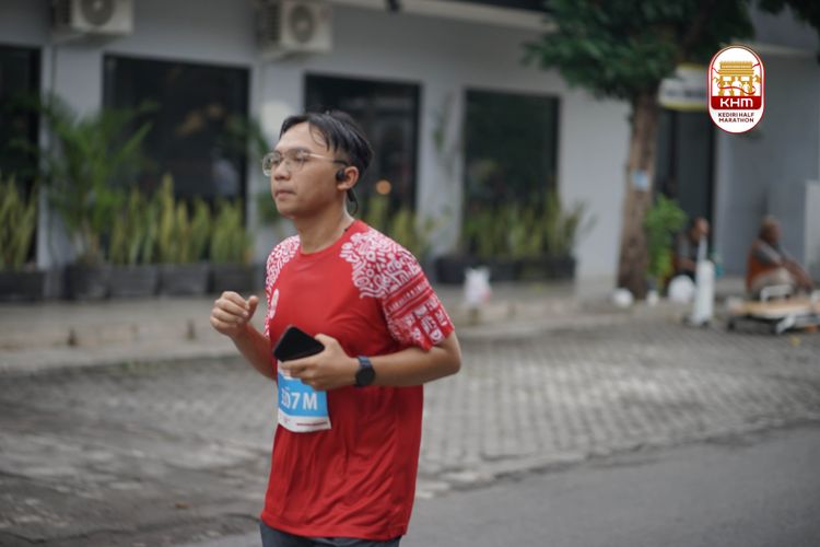 Race photo from Kediri Half Marathon 2025