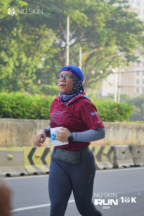 Race photo from Nu Skin Run 10K