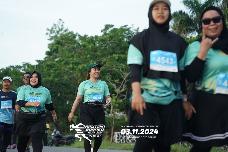 Race photo from Arutmin Borneo Run 2024