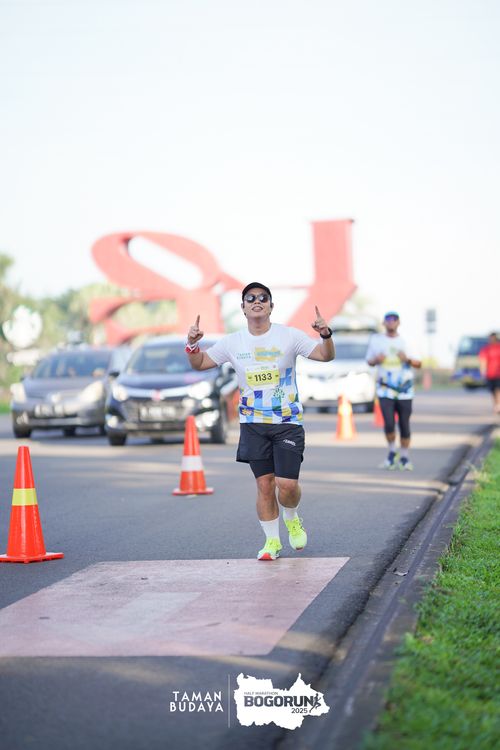Race photo from Taman Budaya x BOGORUN 2025