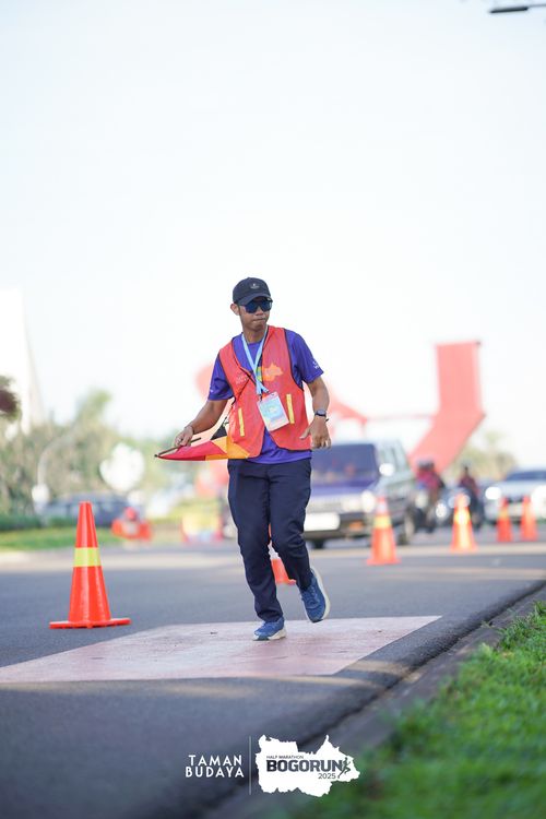 Race photo from Taman Budaya x BOGORUN 2025