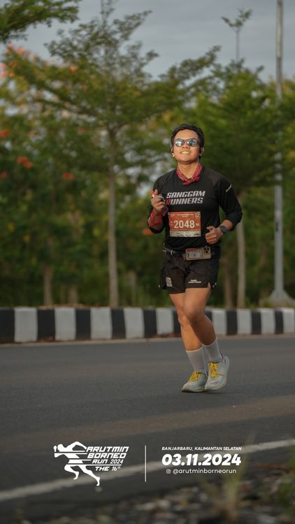 Race photo from Arutmin Borneo Run 2024