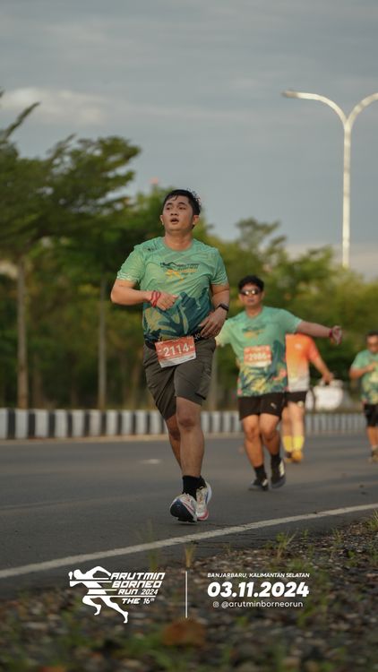 Race photo from Arutmin Borneo Run 2024