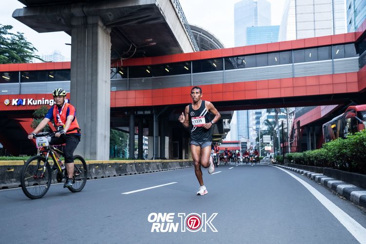 Race photo from ONE RUN 10K 2025