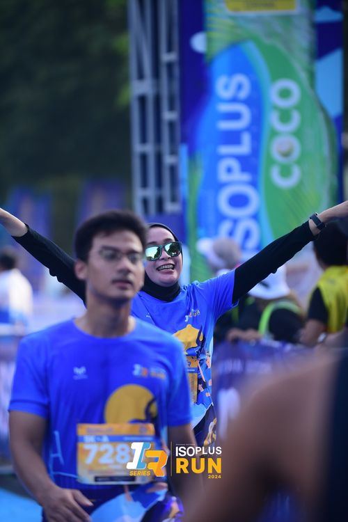 Race photo from Isoplus Run 2024 Surabaya