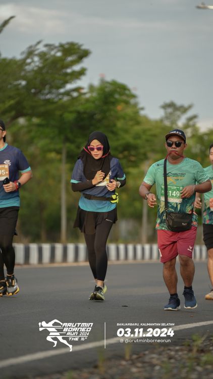 Race photo from Arutmin Borneo Run 2024