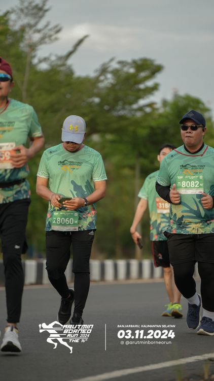 Race photo from Arutmin Borneo Run 2024