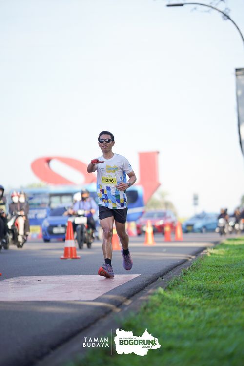 Race photo from Taman Budaya x BOGORUN 2025