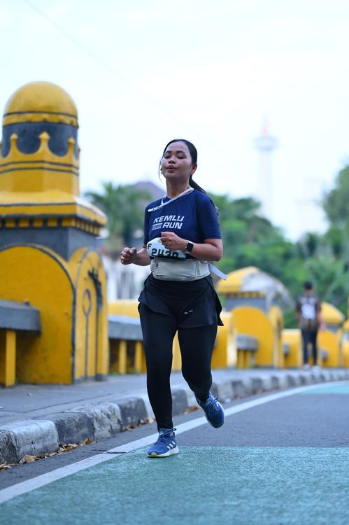 Race photo from KEMLU RUN 2025
