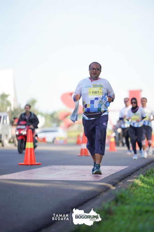 Race photo from Taman Budaya x BOGORUN 2025