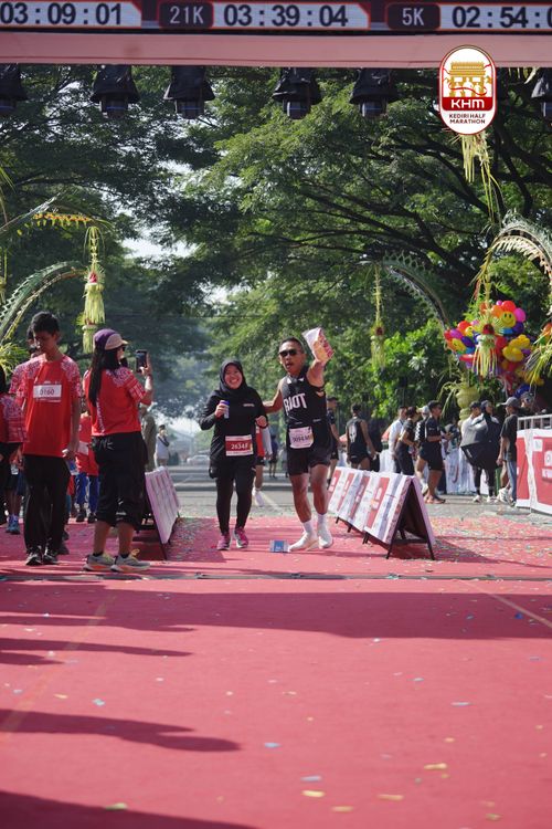 Race photo from Kediri Half Marathon 2025