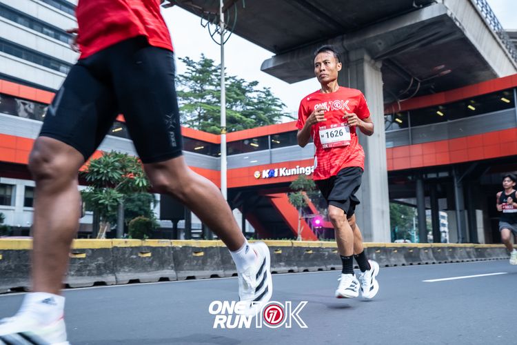 Race photo from ONE RUN 10K 2025