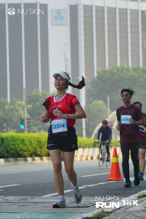 Race photo from Nu Skin Run 10K