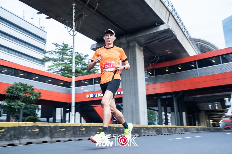 Race photo from ONE RUN 10K 2025
